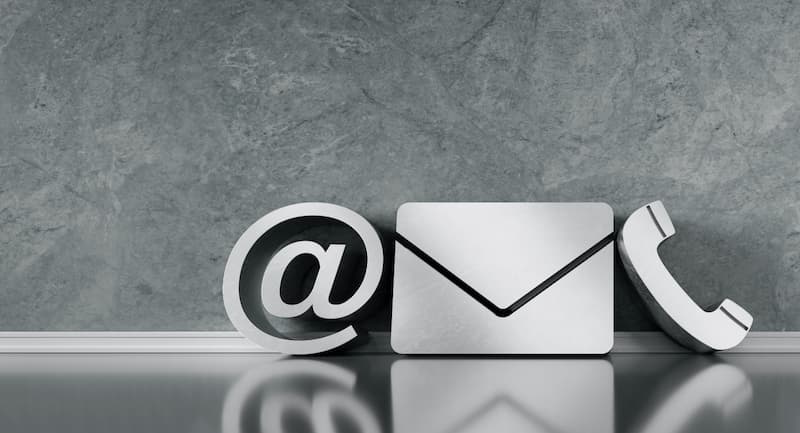 Hỗ trợ thông qua email dễ dàng và nhanh chóng cho người mới tham gia